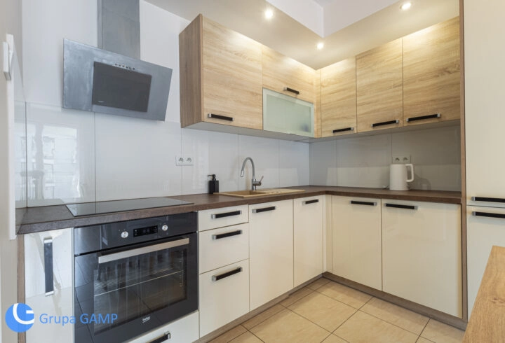 *Riverside* Zabłocie, 44 m2, 2 pokoje, balkon