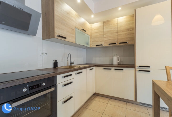 *Riverside* Zabłocie, 44 m2, 2 pokoje, balkon