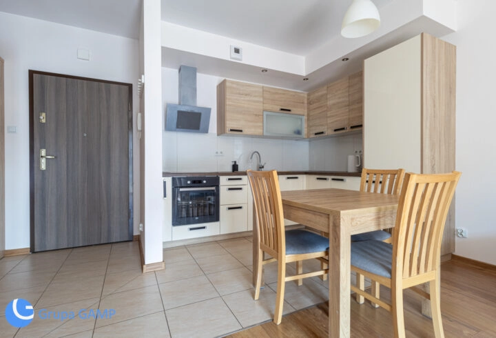 *Riverside* Zabłocie, 44 m2, 2 pokoje, balkon