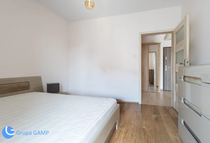 *Riverside* Zabłocie, 44 m2, 2 pokoje, balkon