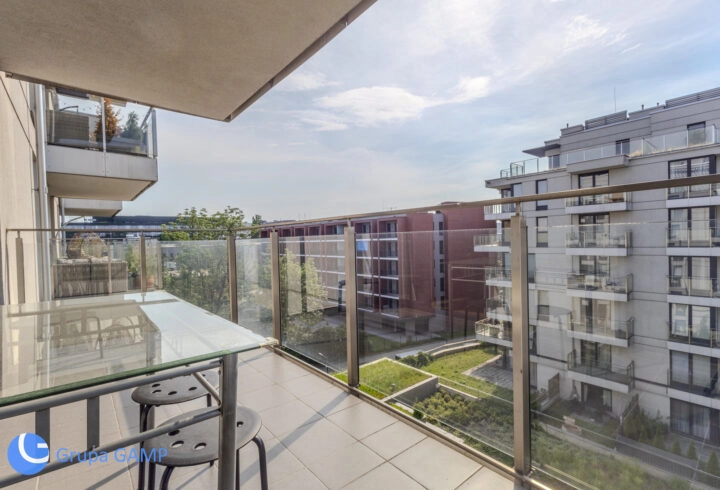 *Riverside* Zabłocie, 44 m2, 2 pokoje, balkon