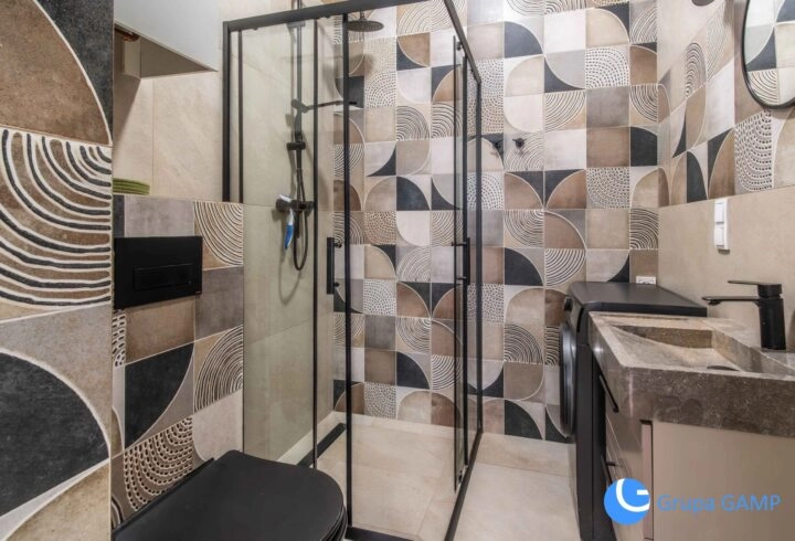 Studio w centrum| 2750 total| Plac inwalidów