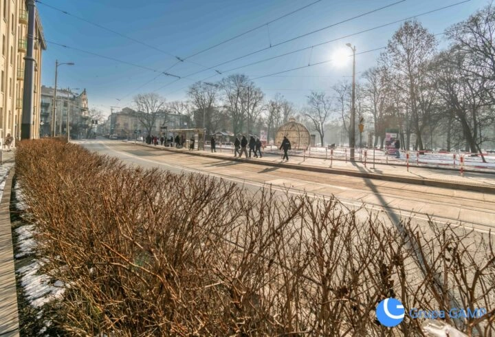 Studio w centrum| 2750 total| Plac inwalidów