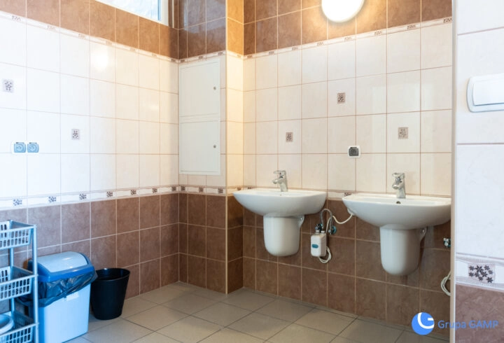 LOKAL BIUROWO-USŁUGOWY | 56 m2 | CHEŁMEK