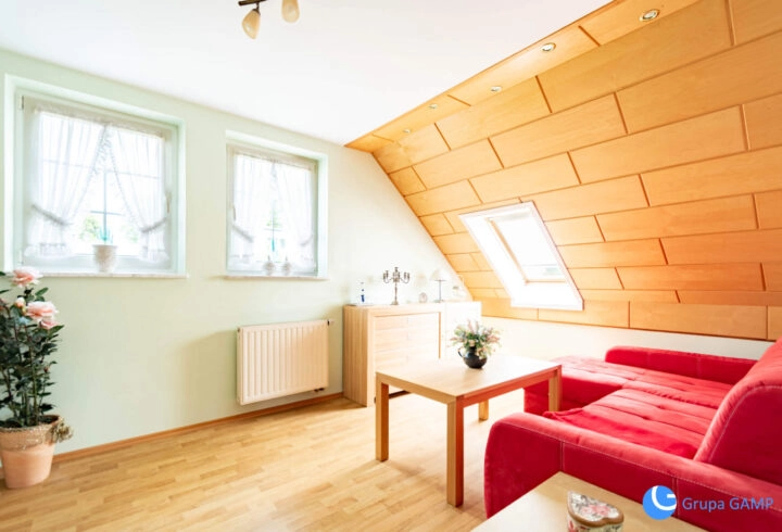 Dom w Tyńcu,  140m2 na pięknej działce 21 arów
