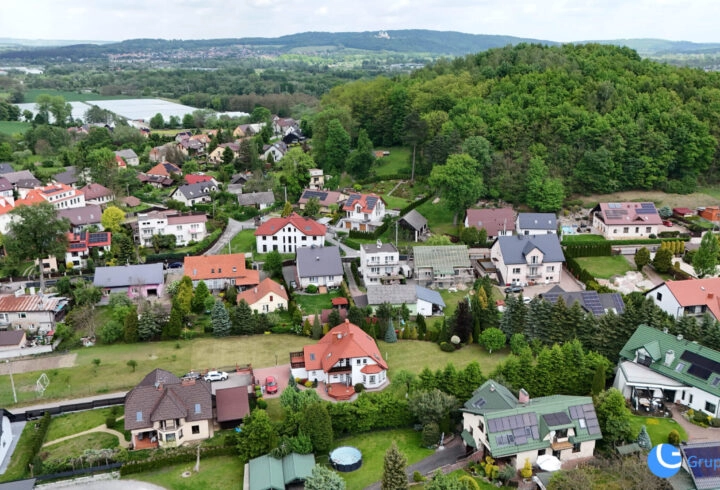 Dom w Tyńcu,  140m2 na pięknej działce 21 arów