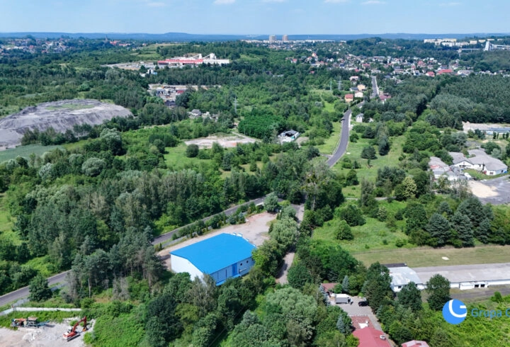 Hala magazynowo-produkcyjna z chłodniami | 861 m²