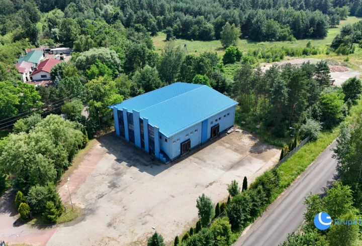Hala magazynowo-produkcyjna z chłodniami | 861 m²