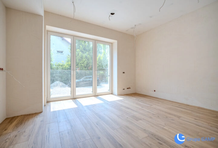 Lokal usługowy*2-pok*35m2*Azory*Parter