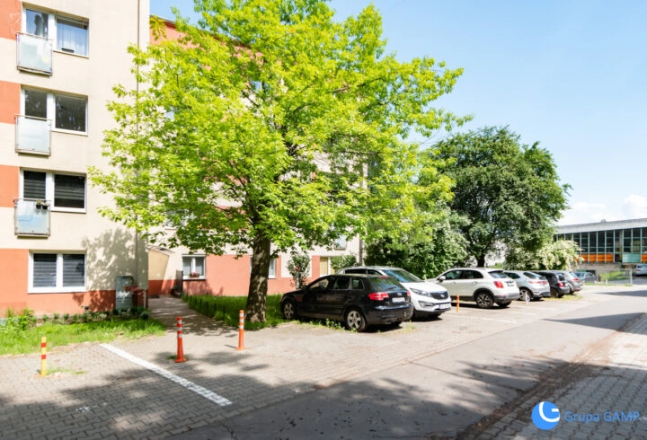 3-pok. 43m2*os. Złotej Jesieni* po remoncie