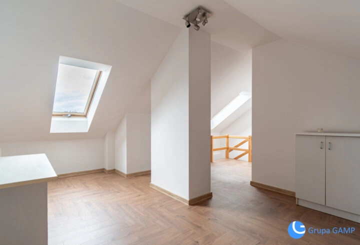 Dwupoziomowe 3 niezależne- pok. 72m2 Balicka, UR