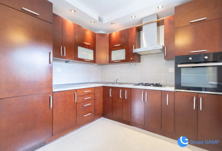 Przestronne, dwupoziomowe | 71 m2 | Borek Fałecki