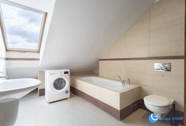 Przestronne, dwupoziomowe | 71 m2 | Borek Fałecki