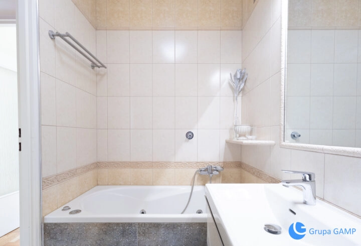 Wys. standard | Jasne 2 pok | 54 m2 | Grzegórzecka