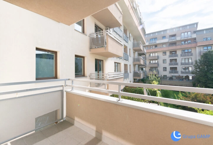 3 pokoje + balkon | 58m2 | Przewóz | Blisko tram