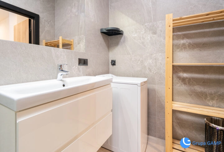 2-pok. 53m2 *Aleje Słowackiego * klima,balkon