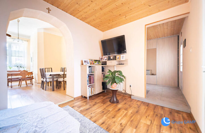 4 -pok. 70m2 *Chrzanów-Centrum* kamienica