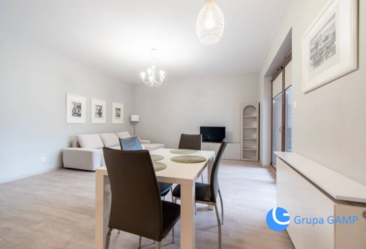 *Apartamenty Novum* Stare Miasto, garaż, loggia!