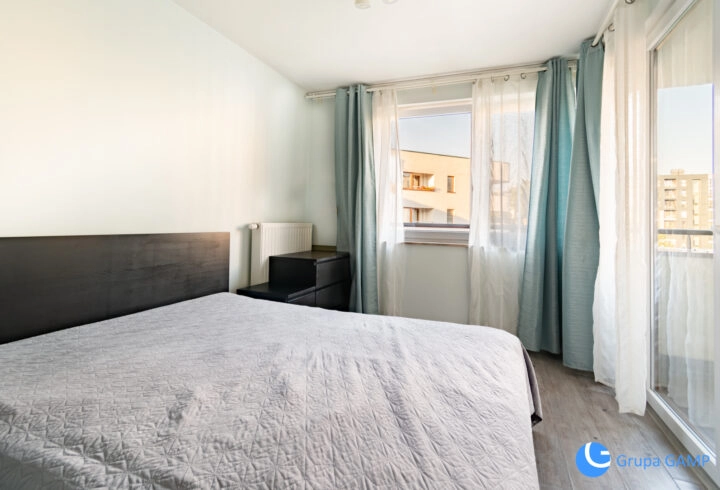 3pok, 48m2,  *Cystersów*  , Balkon, Parking