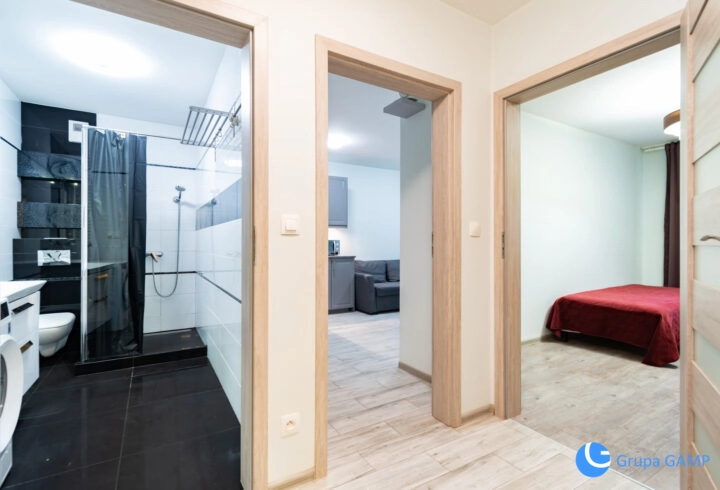 3pok, 48m2,  *Cystersów*  , Balkon, Parking