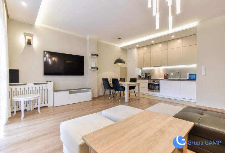 *Apartamenty Novum* Stare Miasto, 3 pok., garaż