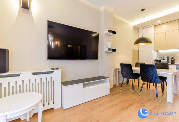 *Apartamenty Novum* Stare Miasto, 3 pok., garaż