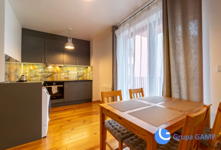 Nadwiślańska 7, 2 pok, 51m2, klima, garaż, balkon