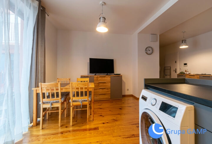 Nadwiślańska 7, 2 pok, 51m2, klima, garaż, balkon