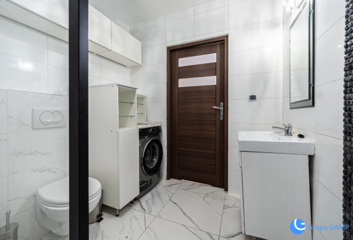 Przestronne 2 pok.*Al. 29 Listopada*balkon