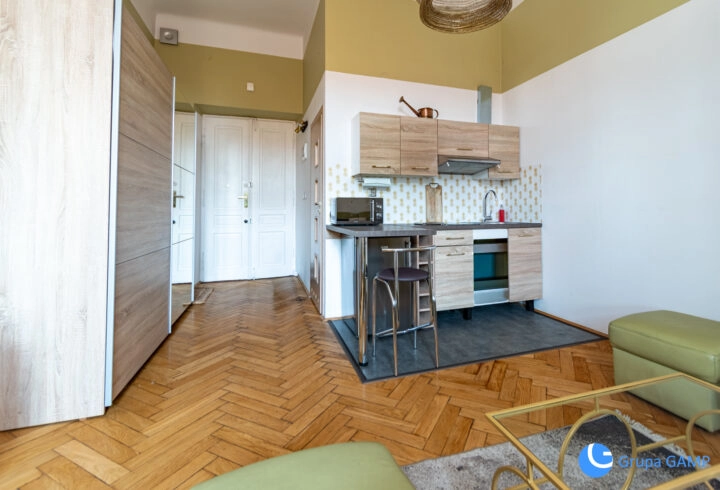 Studio 25m2 *Kopernika 22- Stare Miasto*2700całość