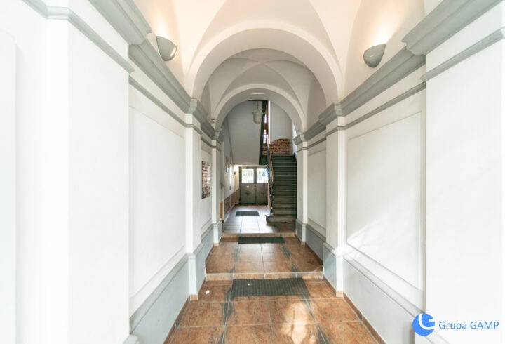 Studio 25m2 *Kopernika 22- Stare Miasto*2700całość