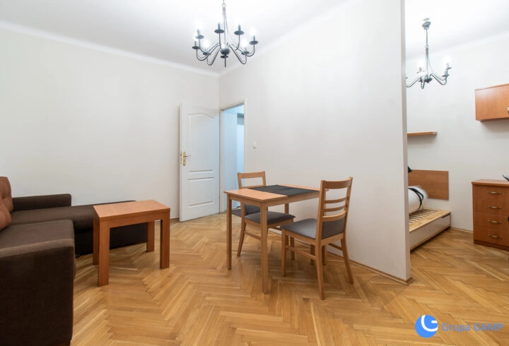 Kawalerka z oddzielną kuchnią *Kazimierz* 35 m²