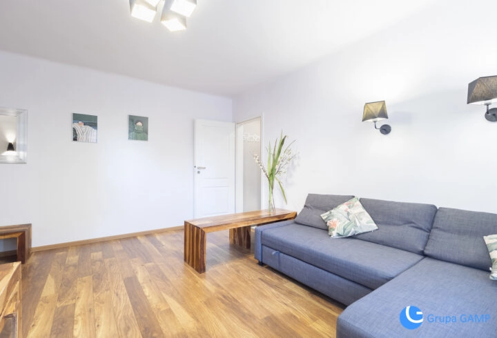 Kawalerka | 41 m2 | Osobna kuchnia | Salwator