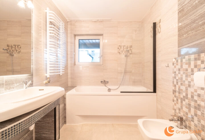 105m2|cicha, zielona okolica|parking|kima