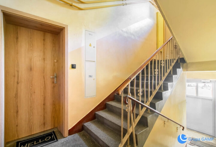 3-pok. 49 m² przy Zalewie Nowohuckim, po remoncie