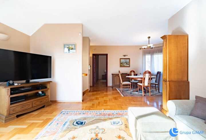 2pok, kuchnia, 73m2, *Bronowice* Garaż, Szereg