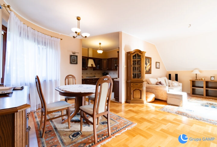 2pok, kuchnia, 73m2, *Bronowice* Garaż, Szereg