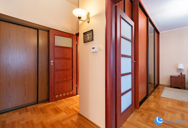 2pok, kuchnia, 73m2, *Bronowice* Garaż, Szereg