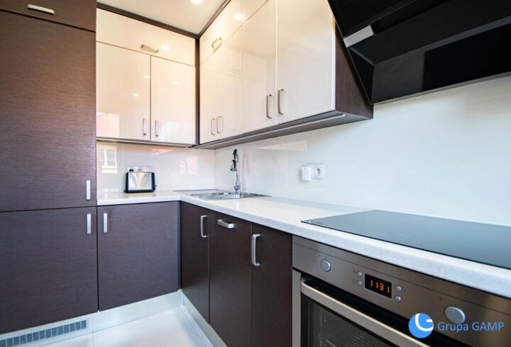 4-pok. 65m2 *Bronowice-Dzielna* parking, klima