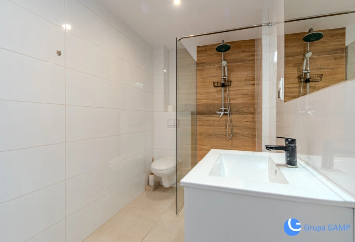 2-pok.40m2+antresola *Mistrzejowice* klima,