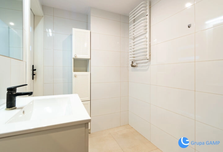 2-pok.40m2+antresola *Mistrzejowice* klima,