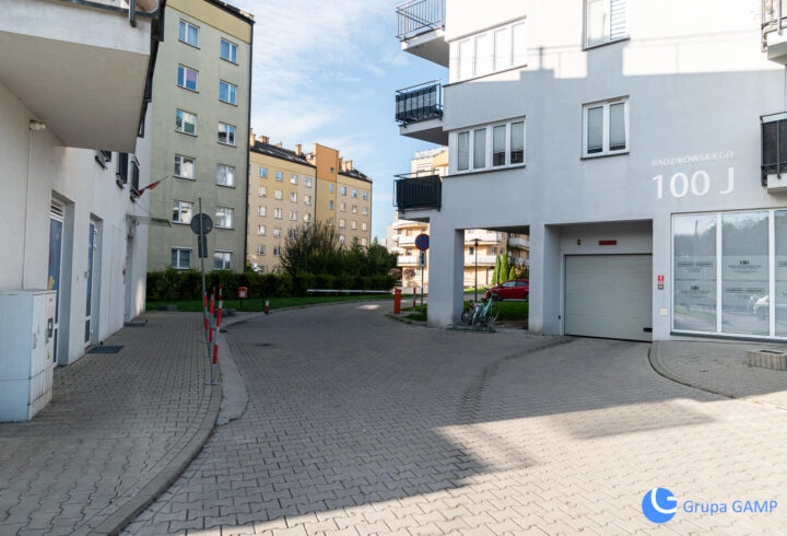 Kawalerka, 34 m2, ul. Radzikowskiego
