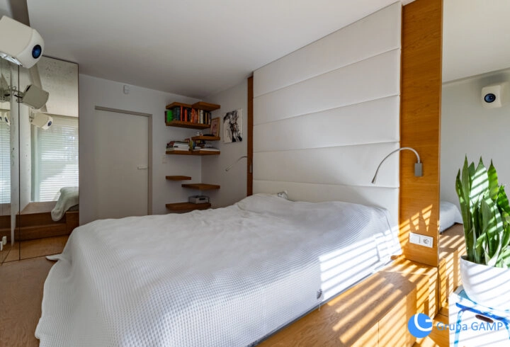 Wola Justowska*2-pok.75m2*wys. stand.*m. postojowe