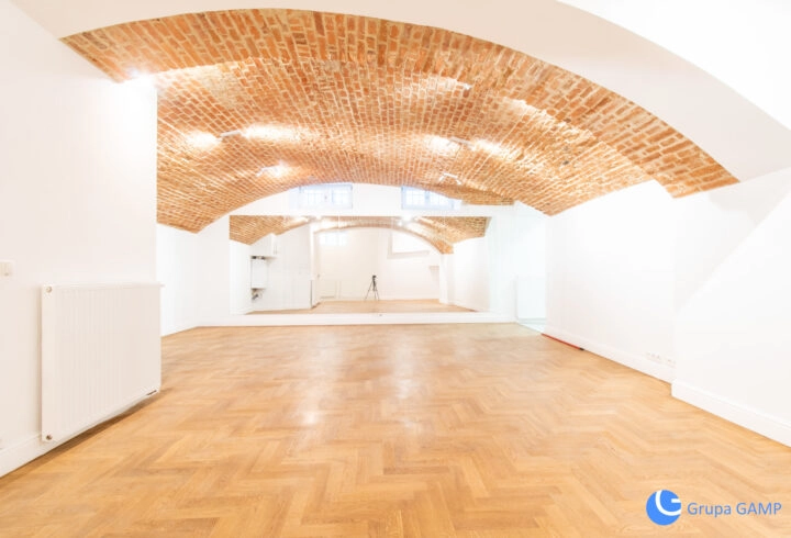 Lokal, 62m2, Stare miasto, Plac Matejki.
