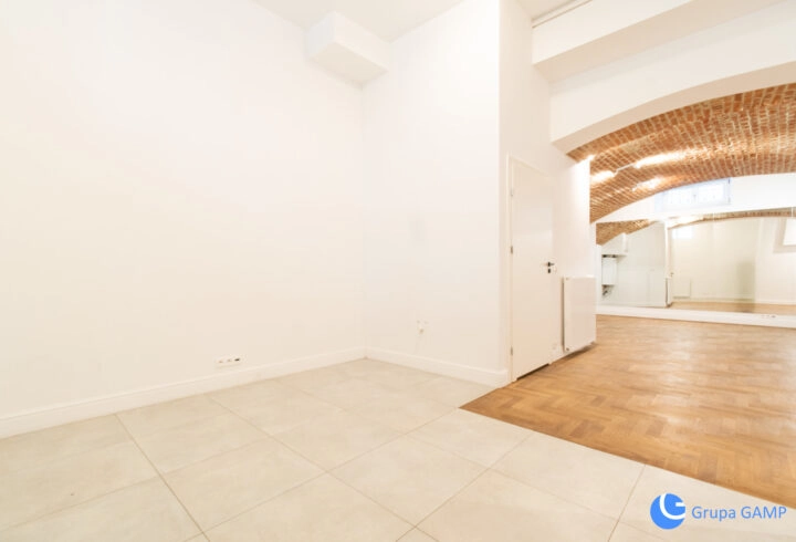 Lokal, 62m2, Stare miasto, Plac Matejki.