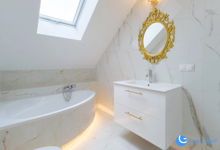 3 niezależne pokoje + salon | 136 m2 | Dom Bibice