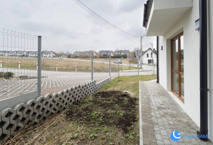 3 niezależne pokoje + salon | 136 m2 | Dom Bibice