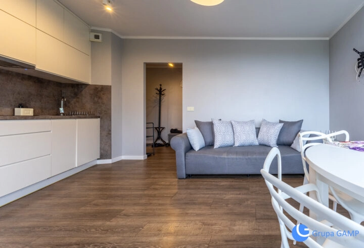 45m2* Dwa pokoje z balkonem od zaraz!