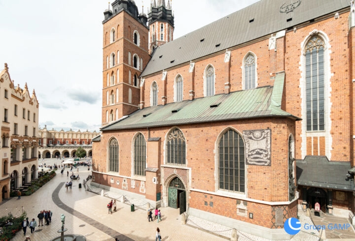 Wyjątkowy lokal128m2z widokiem na Kościół Mariacki