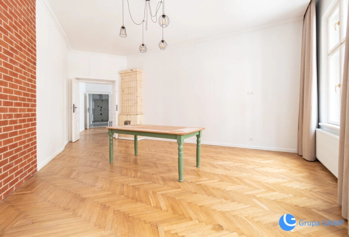 Wyjątkowy lokal128m2z widokiem na Kościół Mariacki